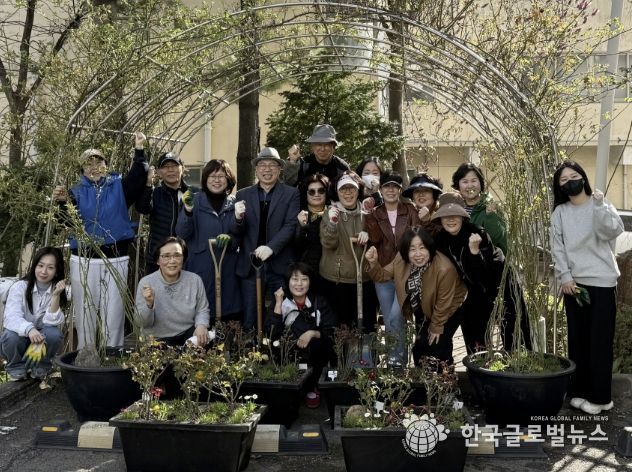 수원시 팔달구 우만2동, 장미마을 가드닝 교육 성료