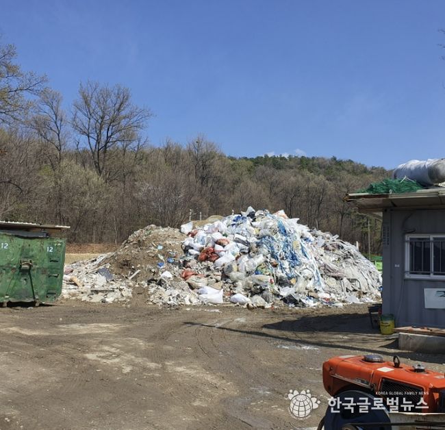 불법 폐기물 투기 적발 현장